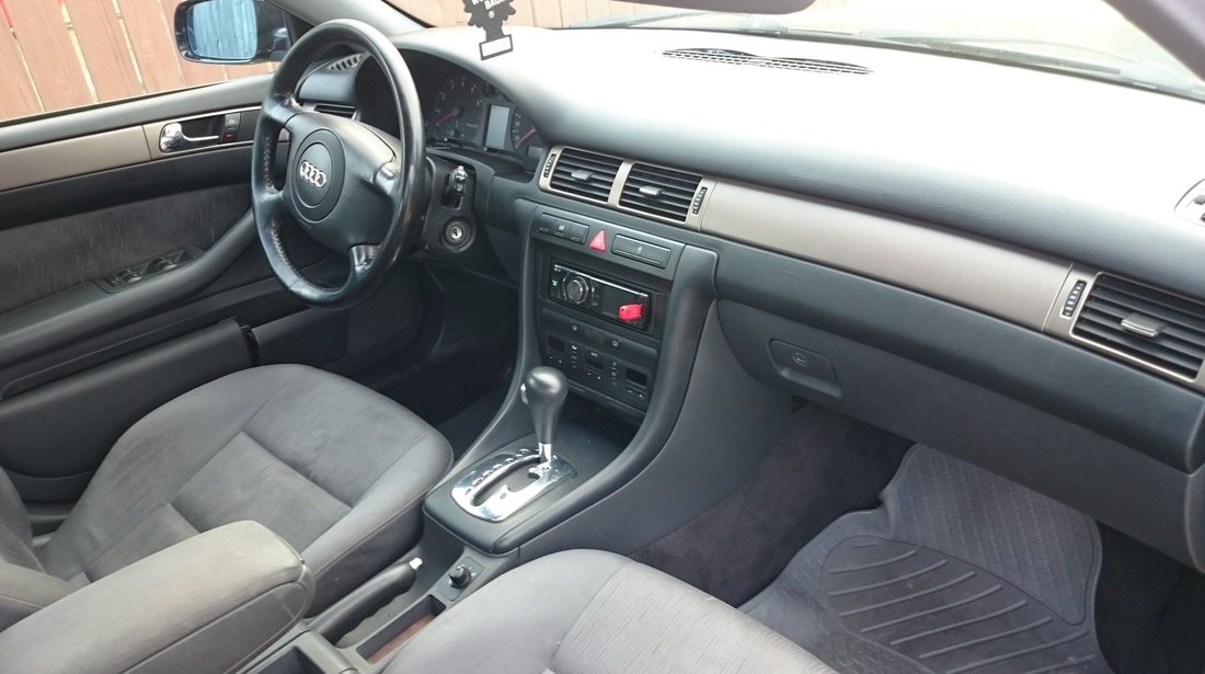 Audi A6 2.4 1999