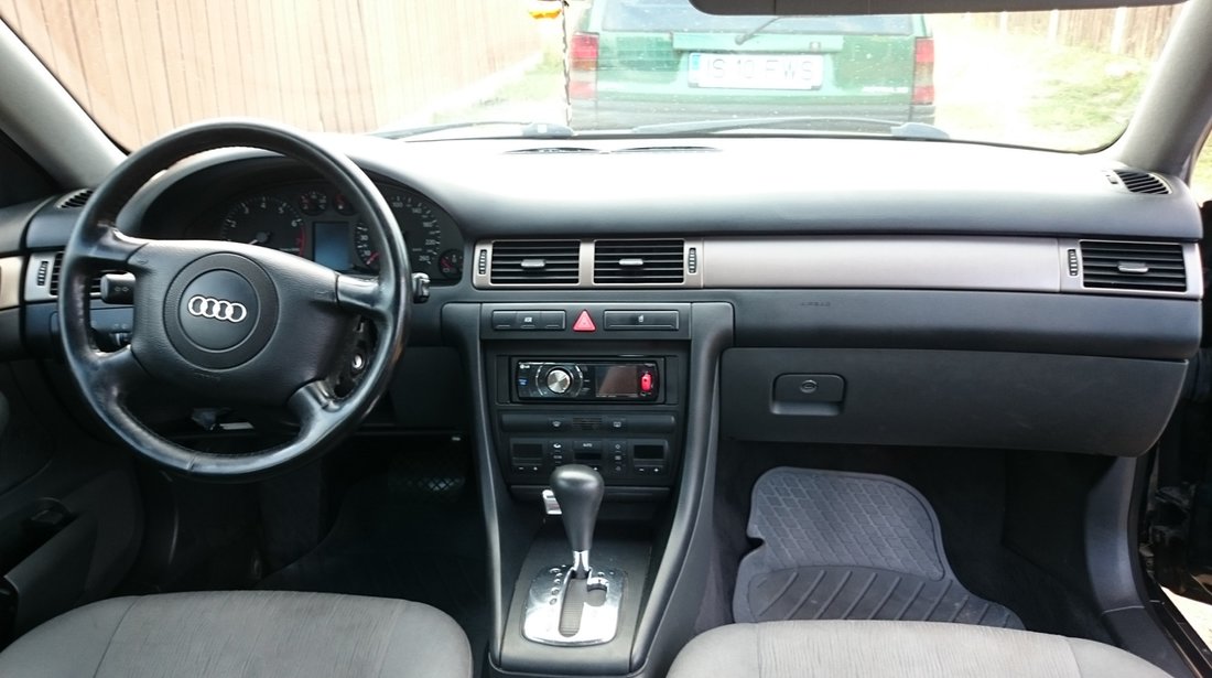 Audi A6 2.4 1999