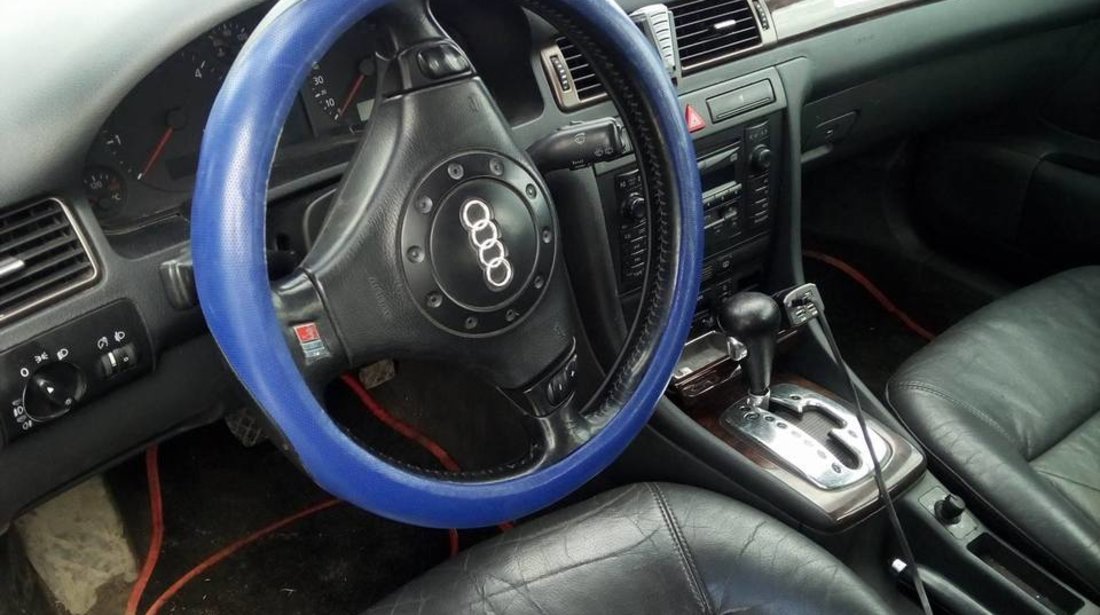 Audi A6 2.5 2000