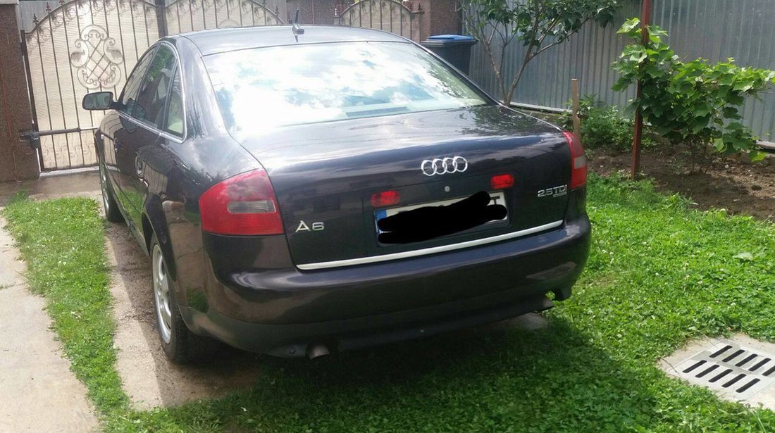 Audi A6 2.5 2001