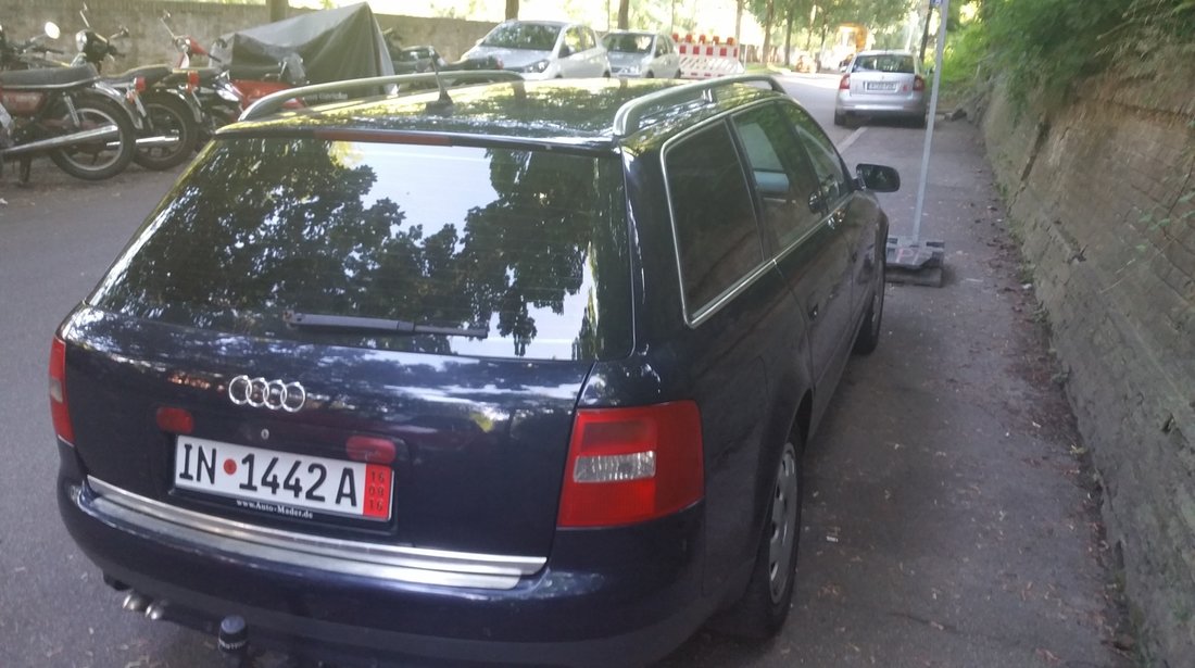 Audi A6 2500 td v6 2002