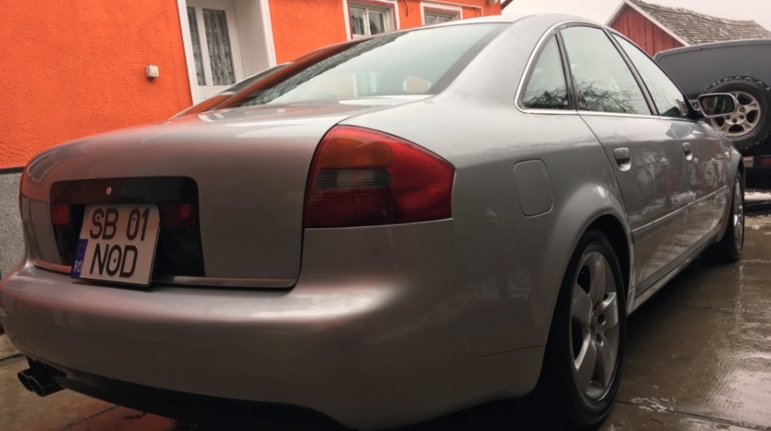 Audi A6 3.0i - V6 - 220CP 2002