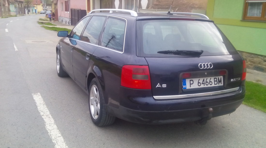 Audi A6 A 6 QUATTRO 2.7  VARIANTE +/- 2006