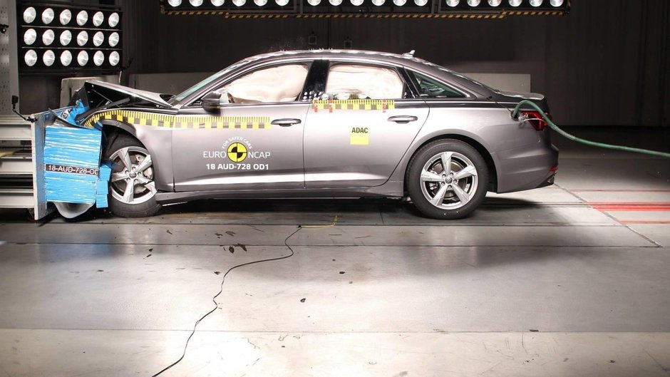 Audi A6 si Volkswagen Touareg la EuroNCAP