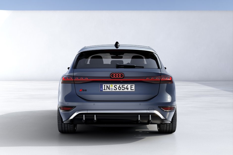 Audi A6 Sportback E-Tron si Audi A6 Avant E-Tron