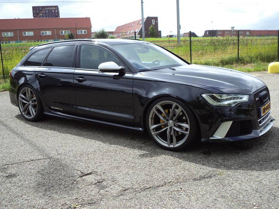 Audi A6 TDI cu kit de RS6