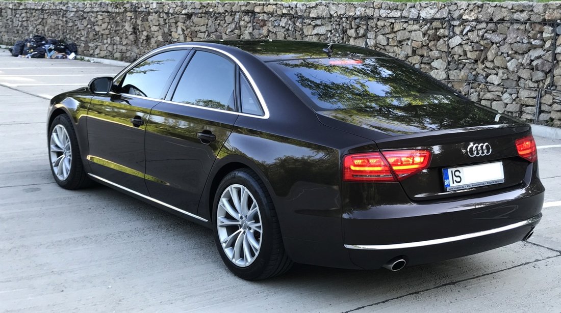 Audi A8 3.0 Quattro 2011