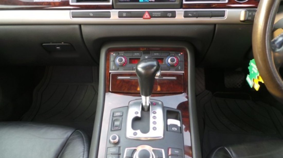 Audi A8 - 3.0TDI Automatic FULL 2006