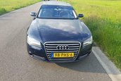 Audi A8 cu 855.315 kilometri la bord