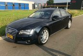 Audi A8 cu 855.315 kilometri la bord