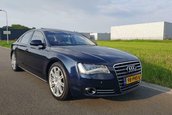 Audi A8 cu 855.315 kilometri la bord