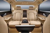 Audi A8 cu sase usi