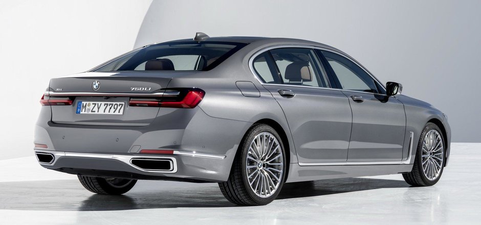 Audi A8 versus BMW Seria 7 versus Mercedes S-Class: Comparativ vizual
