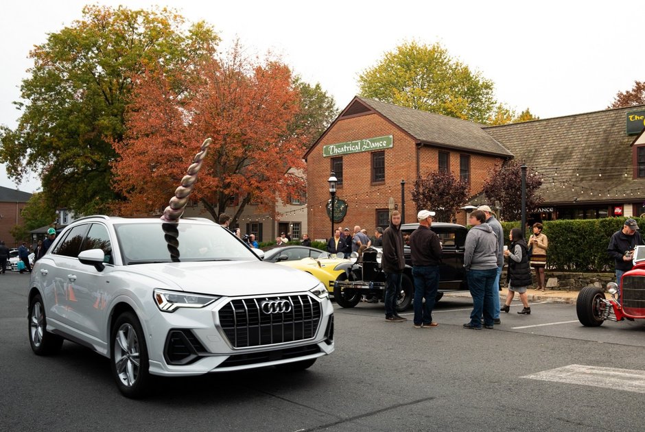 Audi, BMW si Mercedes de Halloween