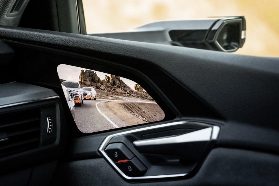 Audi e-tron intra in productie