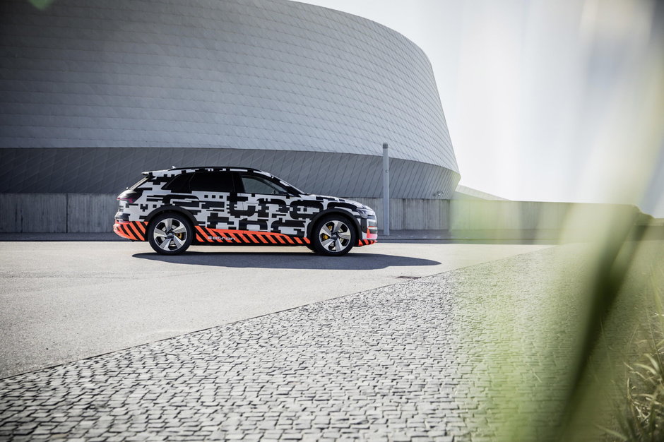 Audi e-tron prototype - Galerie Foto