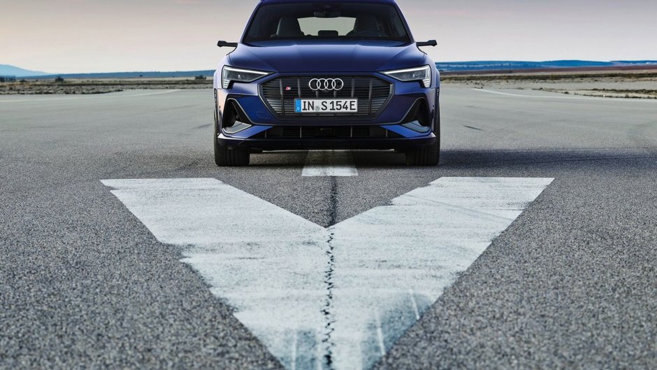 Audi e-tron S si e-tron S Sportback