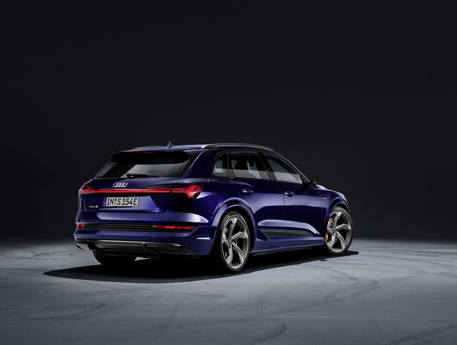 Audi E-Tron S