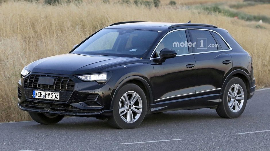 Audi Q3 necamuflat