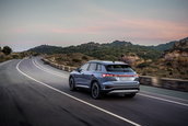 Audi Q4 E-tron si Q4 E-tron Sportback