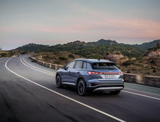 Audi Q4 E-tron si Q4 E-tron Sportback