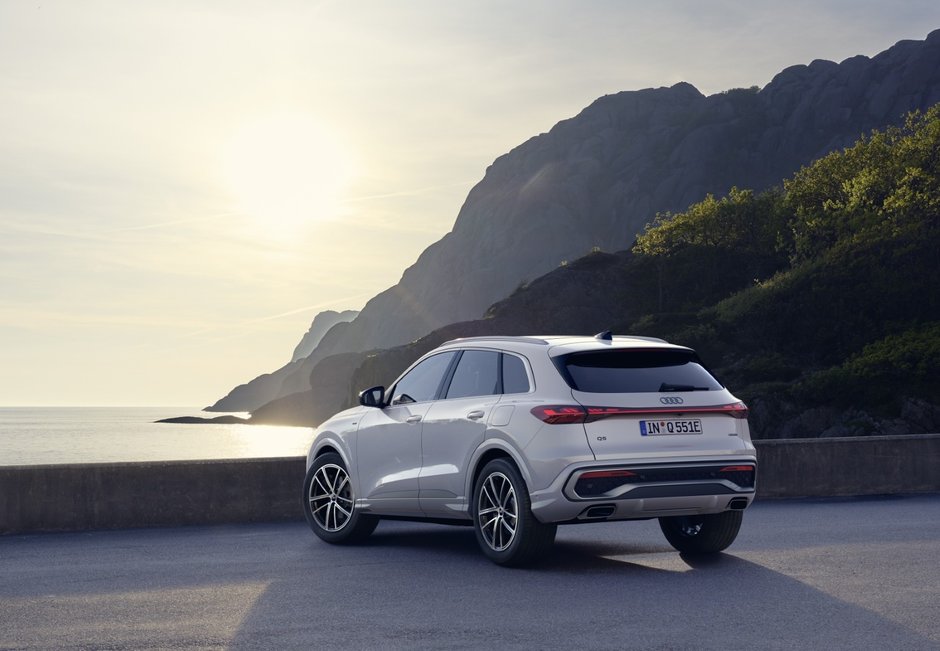 Audi Q5 e-hybrid quattro si Audi Q5 Sportback e-hybrid quattro