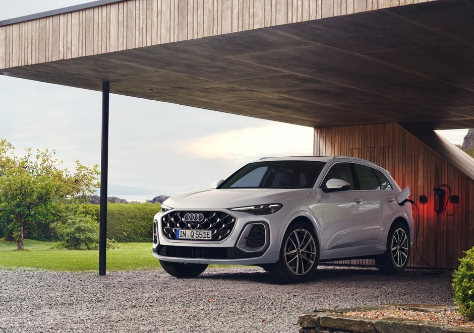 Audi Q5 e-hybrid quattro si Audi Q5 Sportback e-hybrid quattro