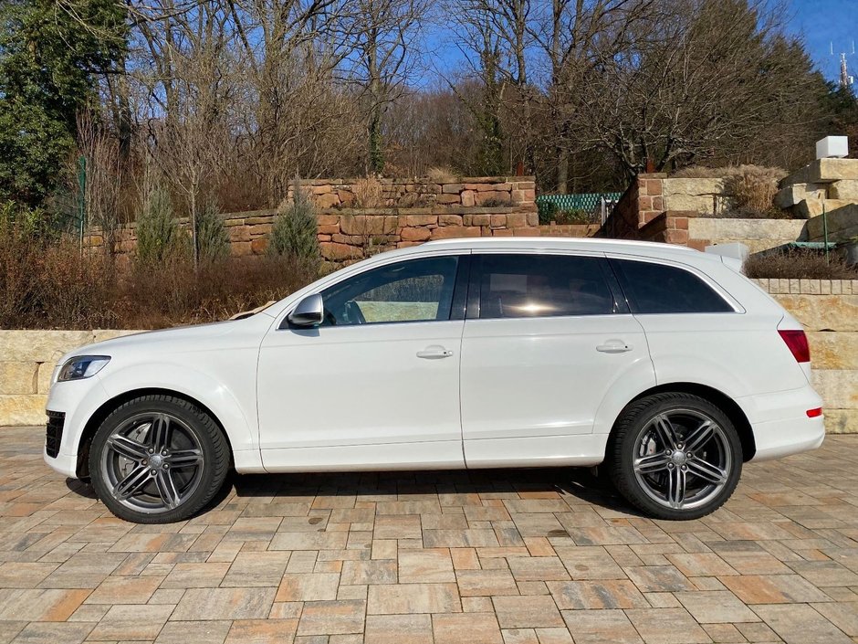 Audi Q7 V12 TDI de vanzare