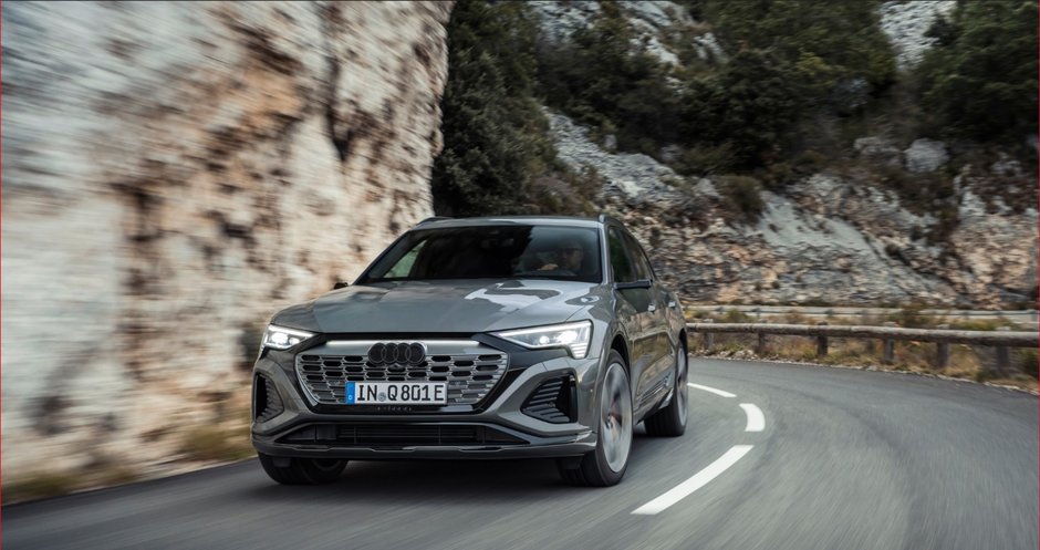 Audi Q8 e-tron si Audi Q8 Sportback e-tron