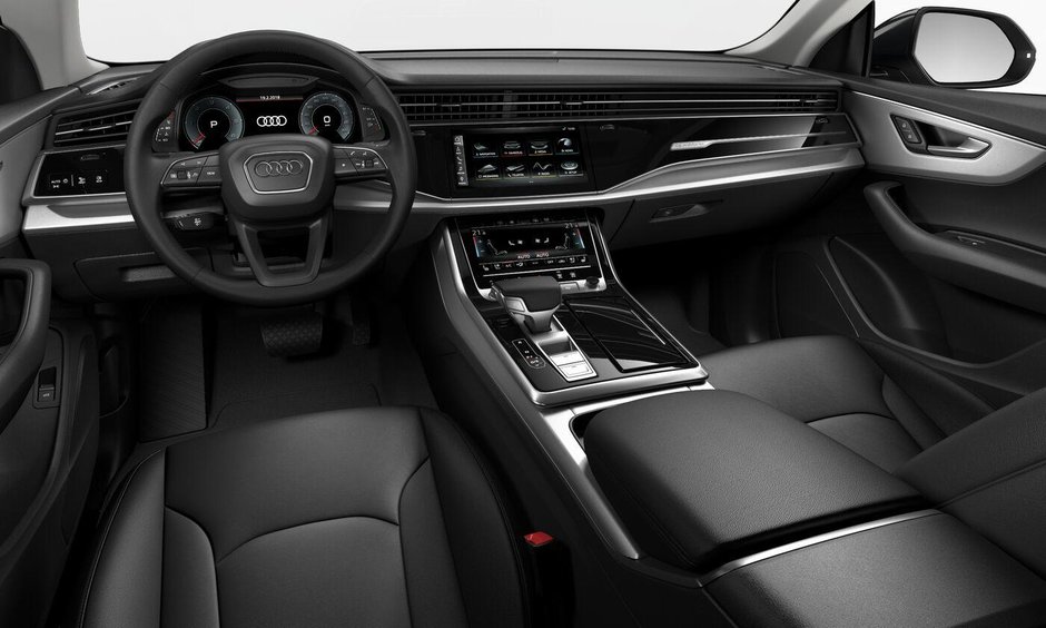 Audi Q8 - Versiune de baza