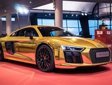 Audi R8 auriu