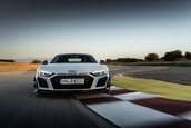 Audi R8 Coupe V10 GT RWD
