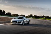 Audi R8 Coupe V10 GT RWD