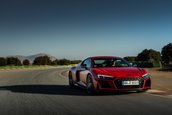 Audi R8 Coupe V10 GT RWD