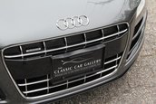 Audi R8 cu motor V10 si cutie manuala