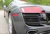 Audi R8 cu motor V10 si cutie manuala