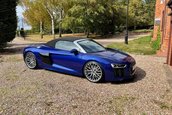 Audi R8 cu transmisia distrusa