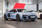 Audi R8 in Frosted Glass Blue