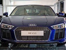 Audi R8 in Santorini Blue