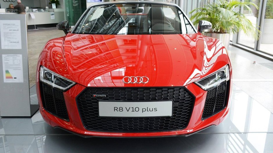 Audi R8 Spyder V10 Plus