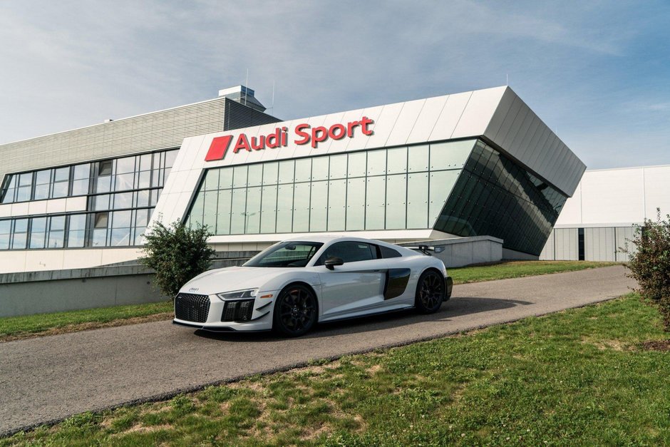 Audi R8 V10 Plus Coupe Competition