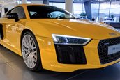 Audi R8 V10 Plus in Vegas Yellow
