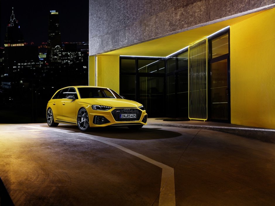 Audi RS 4 Avant edition 25 years