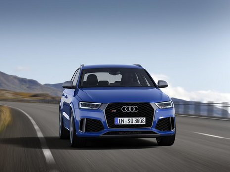 Audi RS Q3 performance