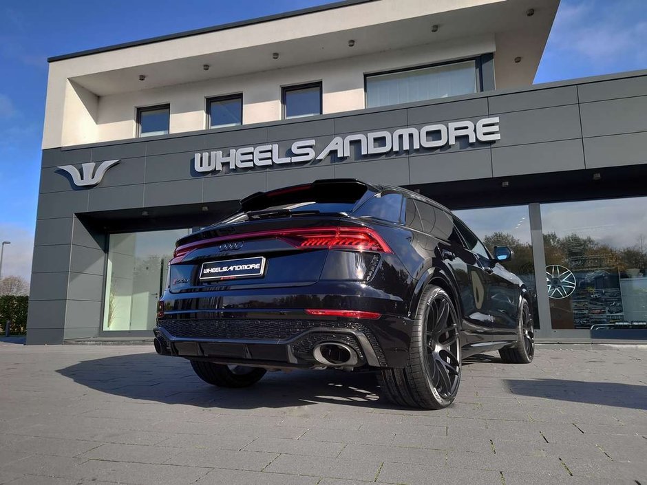 Audi RS Q8 de la Wheelsandmore