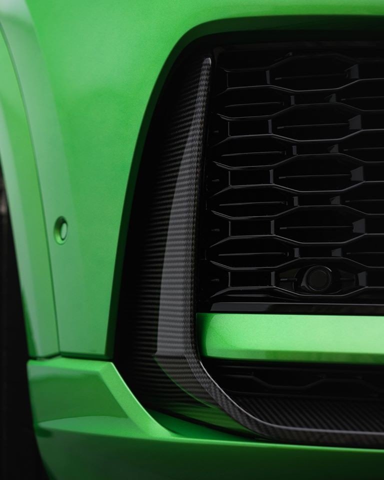 Audi RS Q8 in Java Green