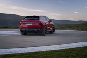 Audi RS Q8 si Audi RS Q8 Performance