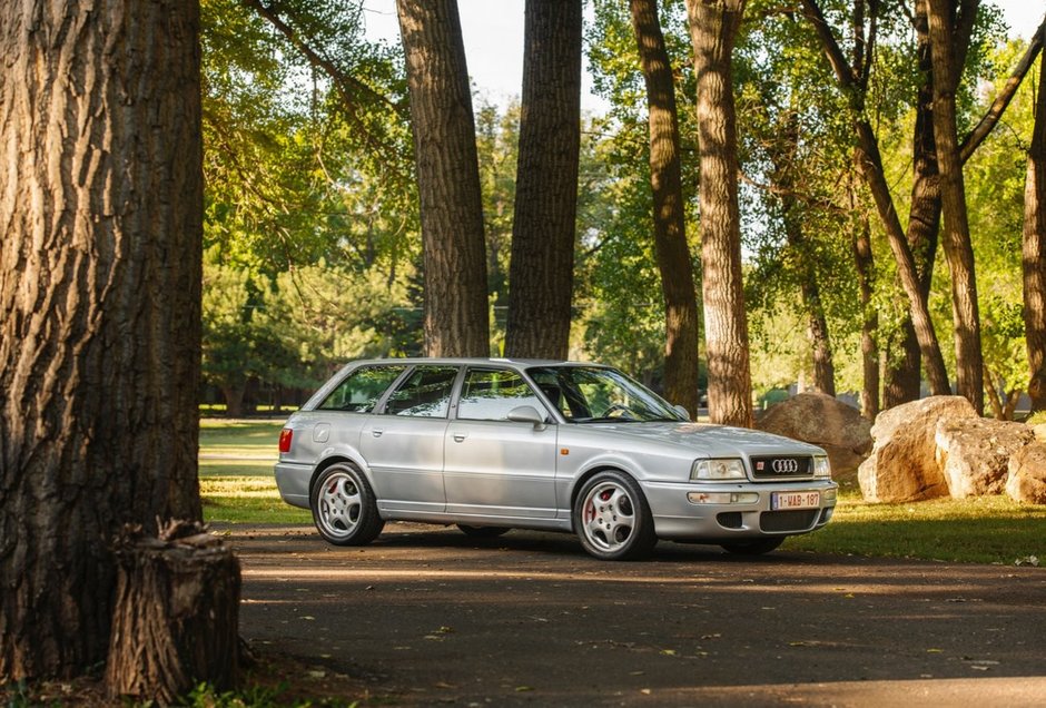 Audi RS2 Avant de vanzare