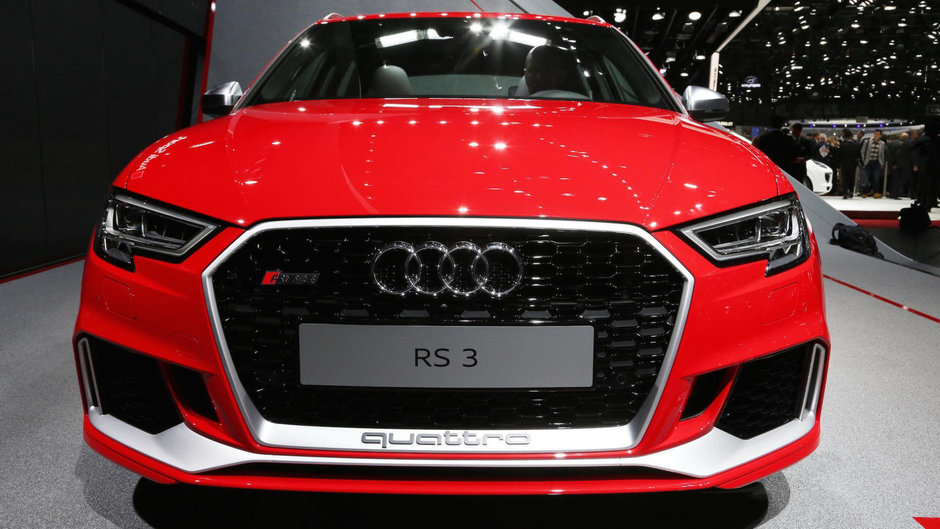 Audi RS3 facelift- Poze reale