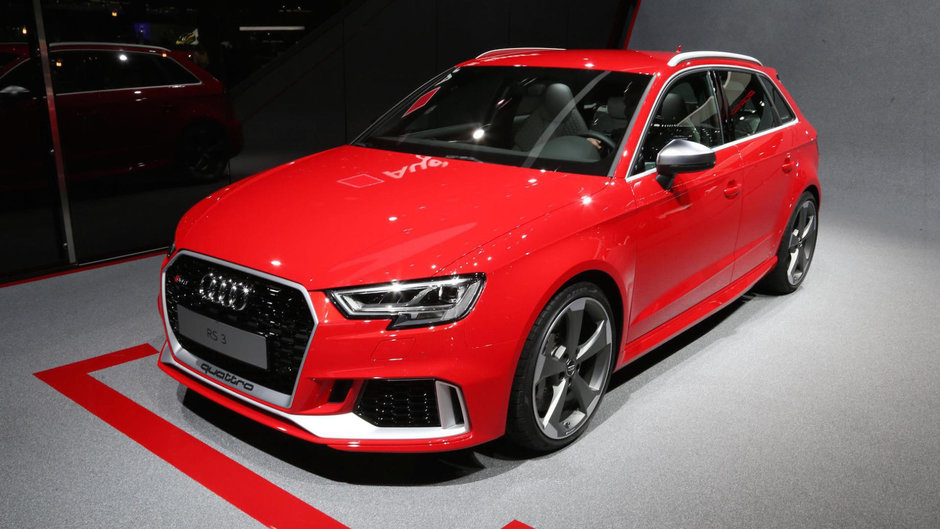 Audi RS3 facelift- Poze reale